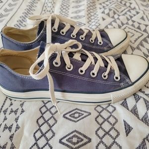 Converse Low Tops!